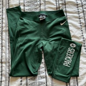 Dri-Fit Nike leggings (with packer logo)